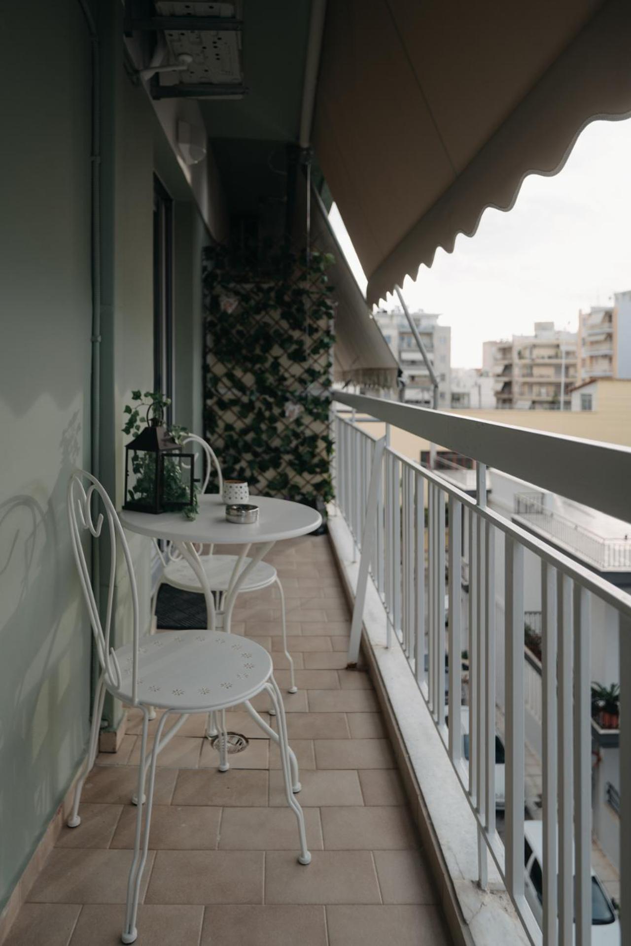 Vivian'S Deluxe Apartment Patras Exterior foto